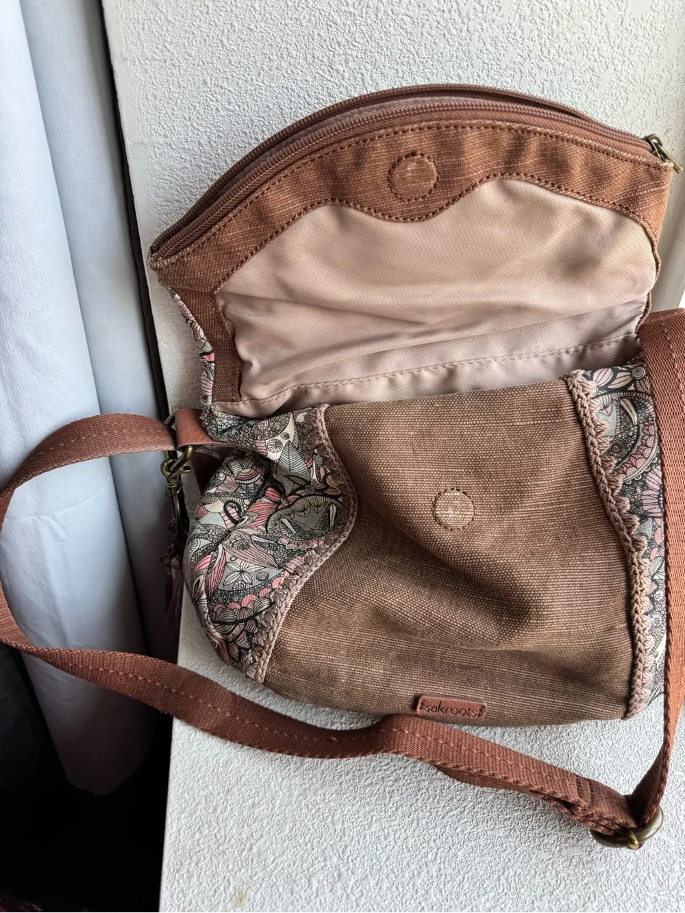 Sakroots Floral Accent Crossbody in Dusty Rose and Brown